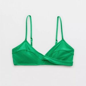 NWT Aerie Shine Rib Twist Front Bikini Top